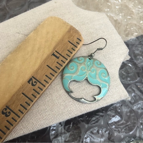 Vintage Enamel Hook Earrings - Picture 2 of 2